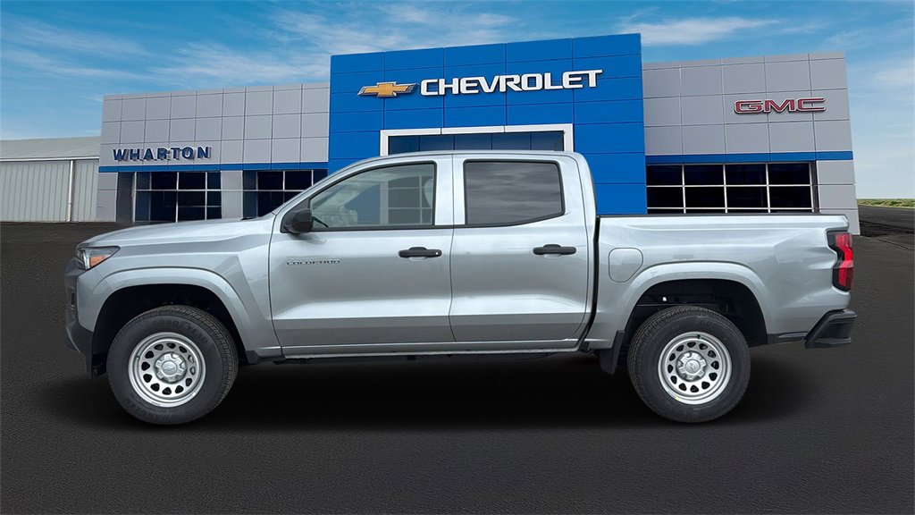 2025 Chevrolet Colorado LT photo 3