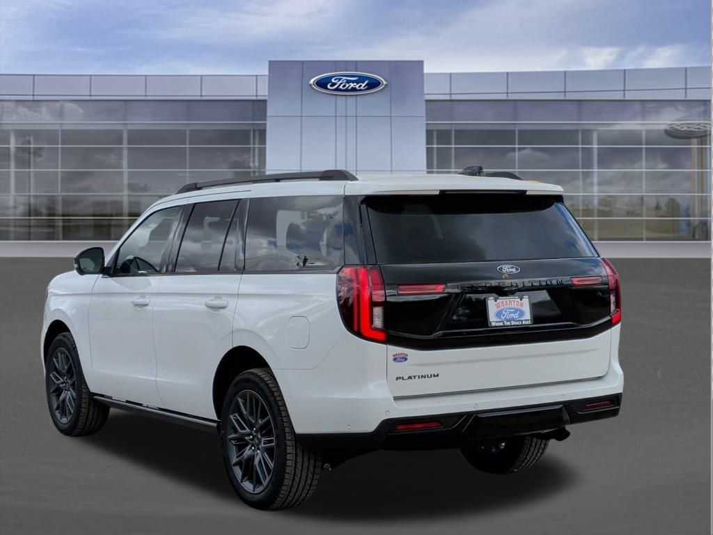 2025 Ford Expedition Platinum photo 3