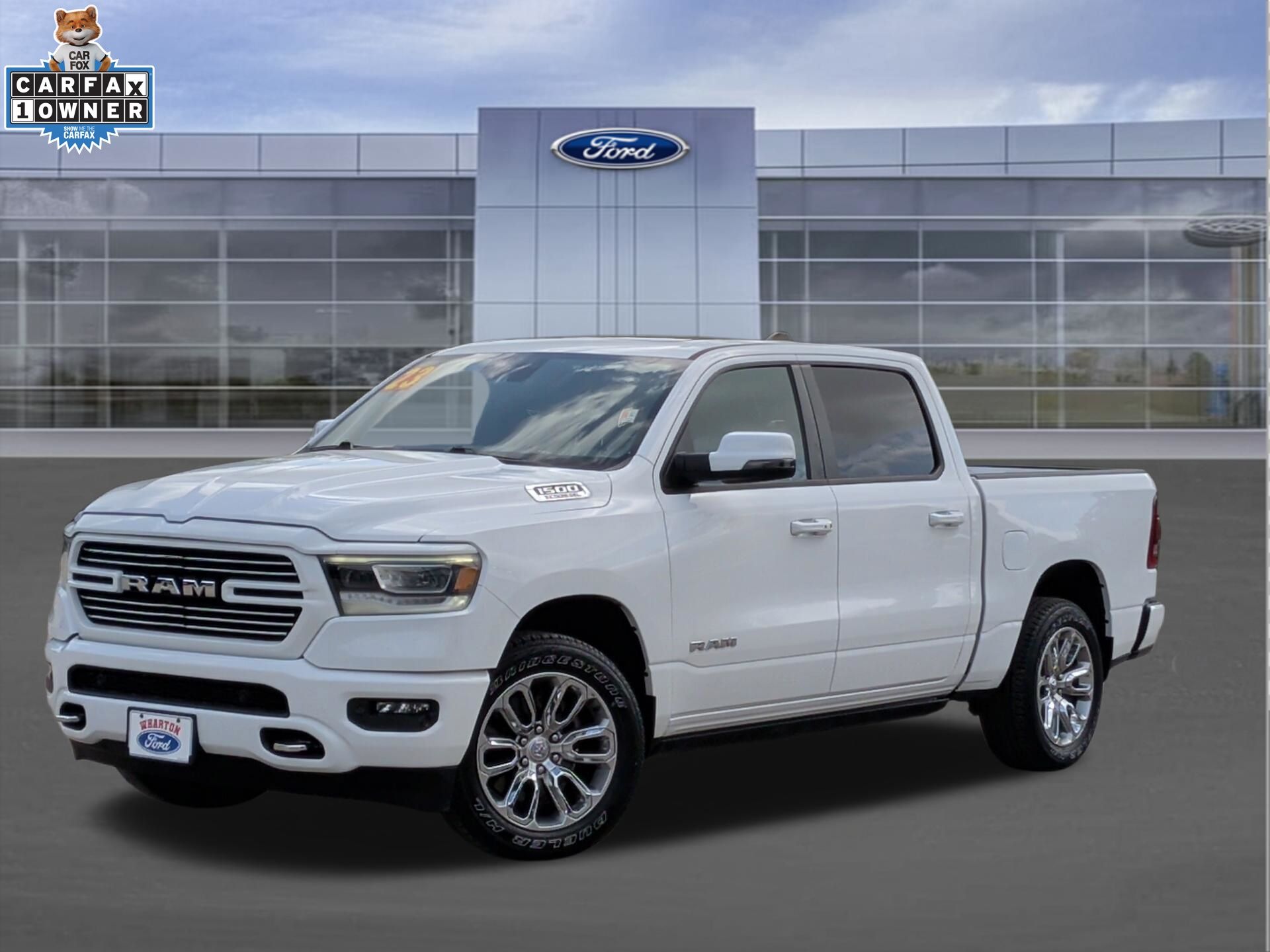 2023 RAM 1500 Laramie 4x4 Crew Cab 5'7's photo