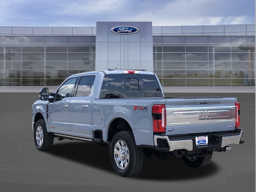 2025 Ford F-250 King Ranch photo 3