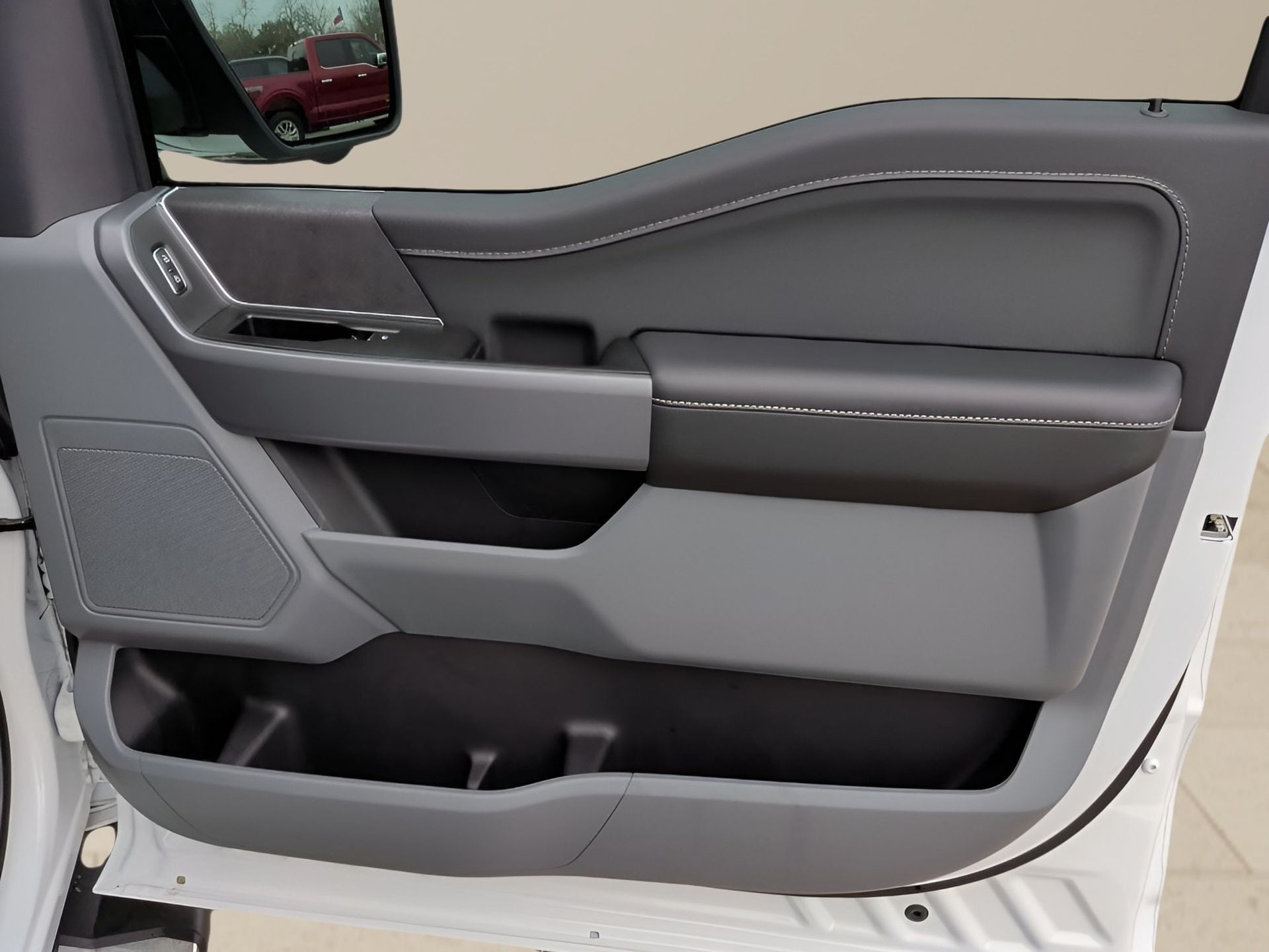 2026 Ford F-150 XLT - Photo 19