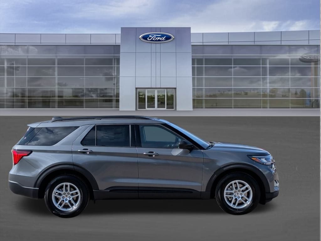 2026 Ford Explorer Active - Photo 6