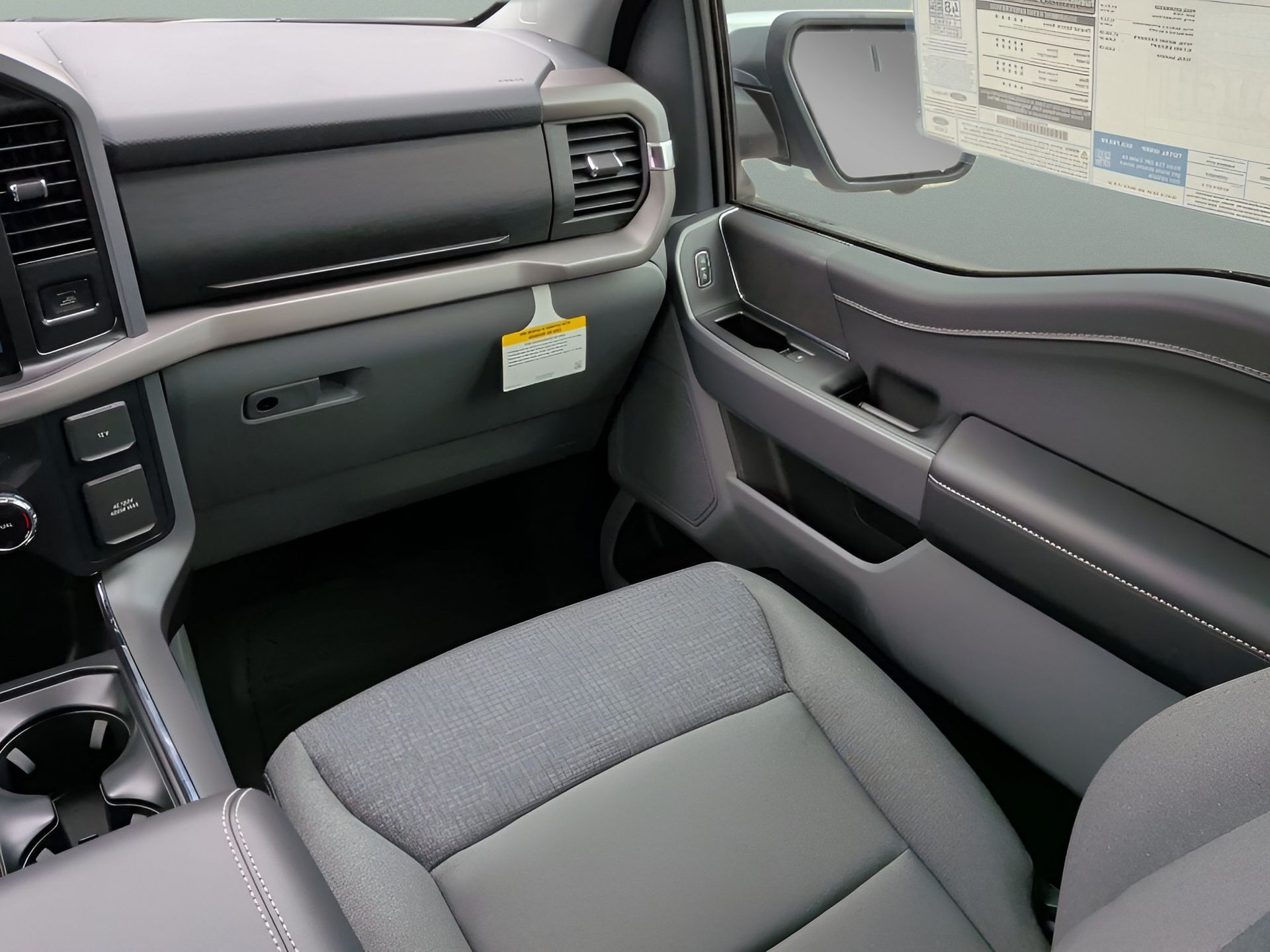 2026 Ford F-150 XLT - Photo 14