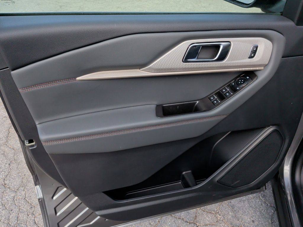 2026 Ford Explorer Active - Photo 21
