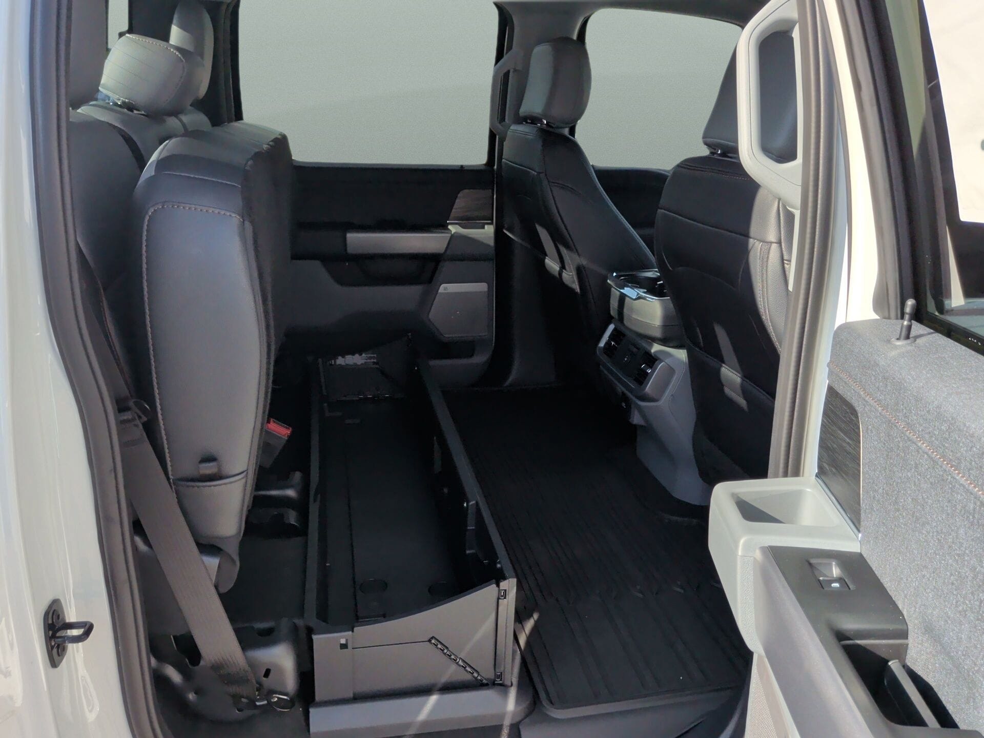 2026 Ford F-150 Lariat - Photo 16