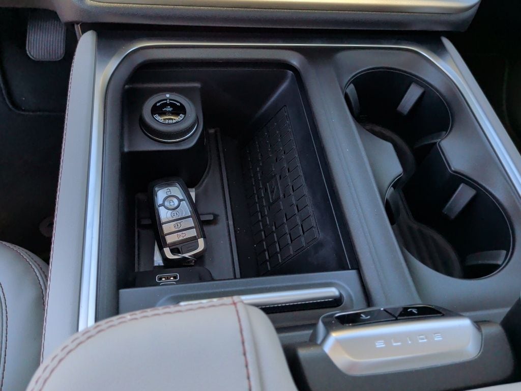 2025 Ford Expedition Active - Photo 27