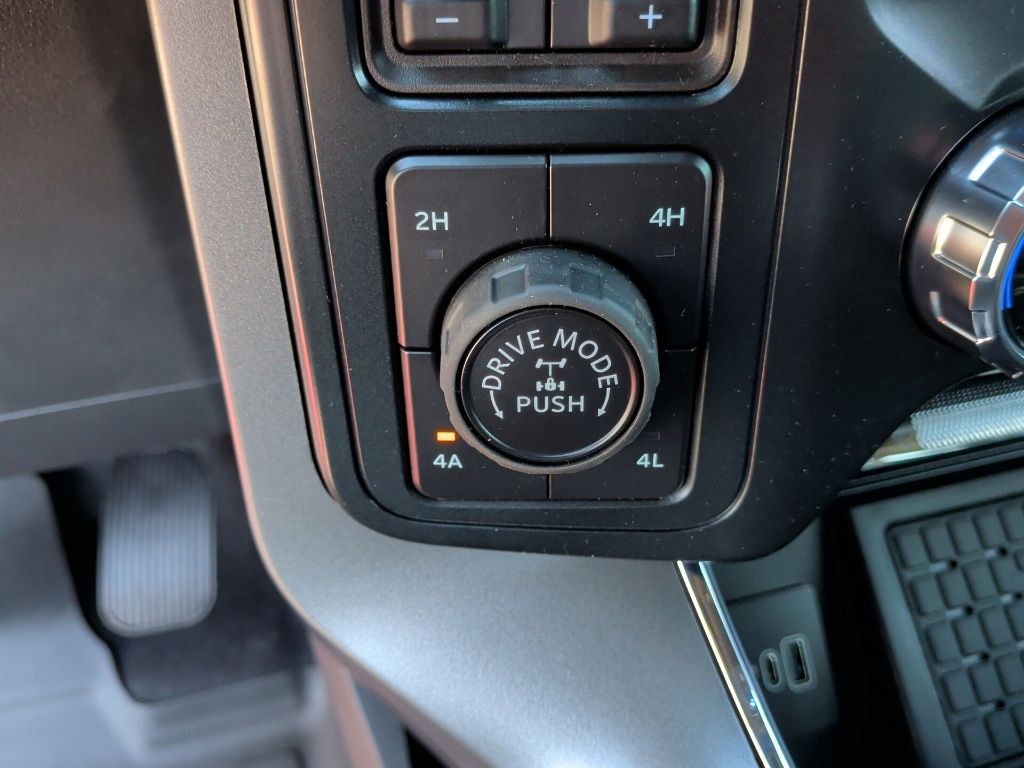 2025 Ford F-150 Lariat - Photo 24