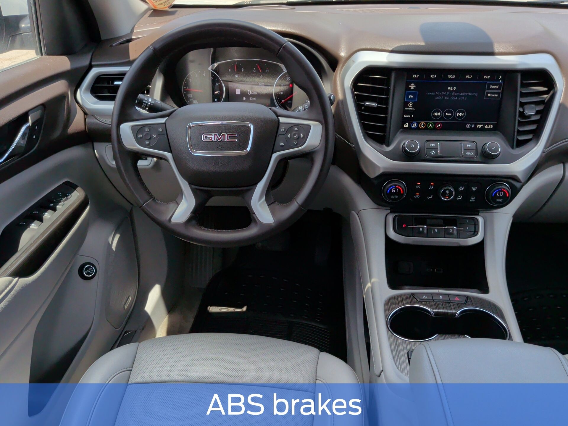 2023 GMC Acadia SLT - Photo 14