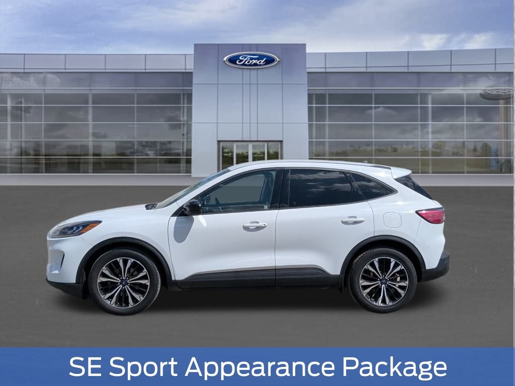 2022 Ford Escape SE photo 2