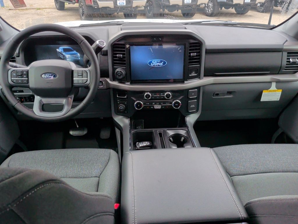 2026 Ford F-150 XLT - Photo 12