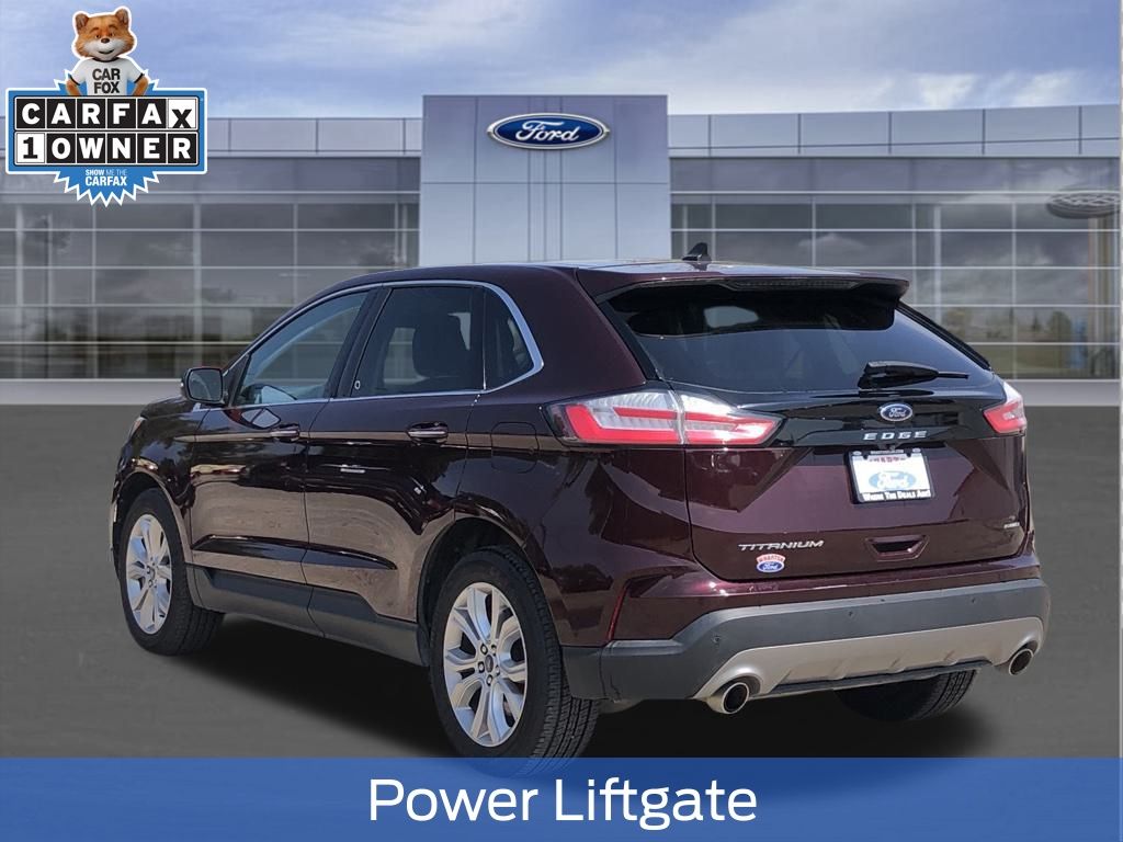 2022 Ford Edge Titanium photo 3