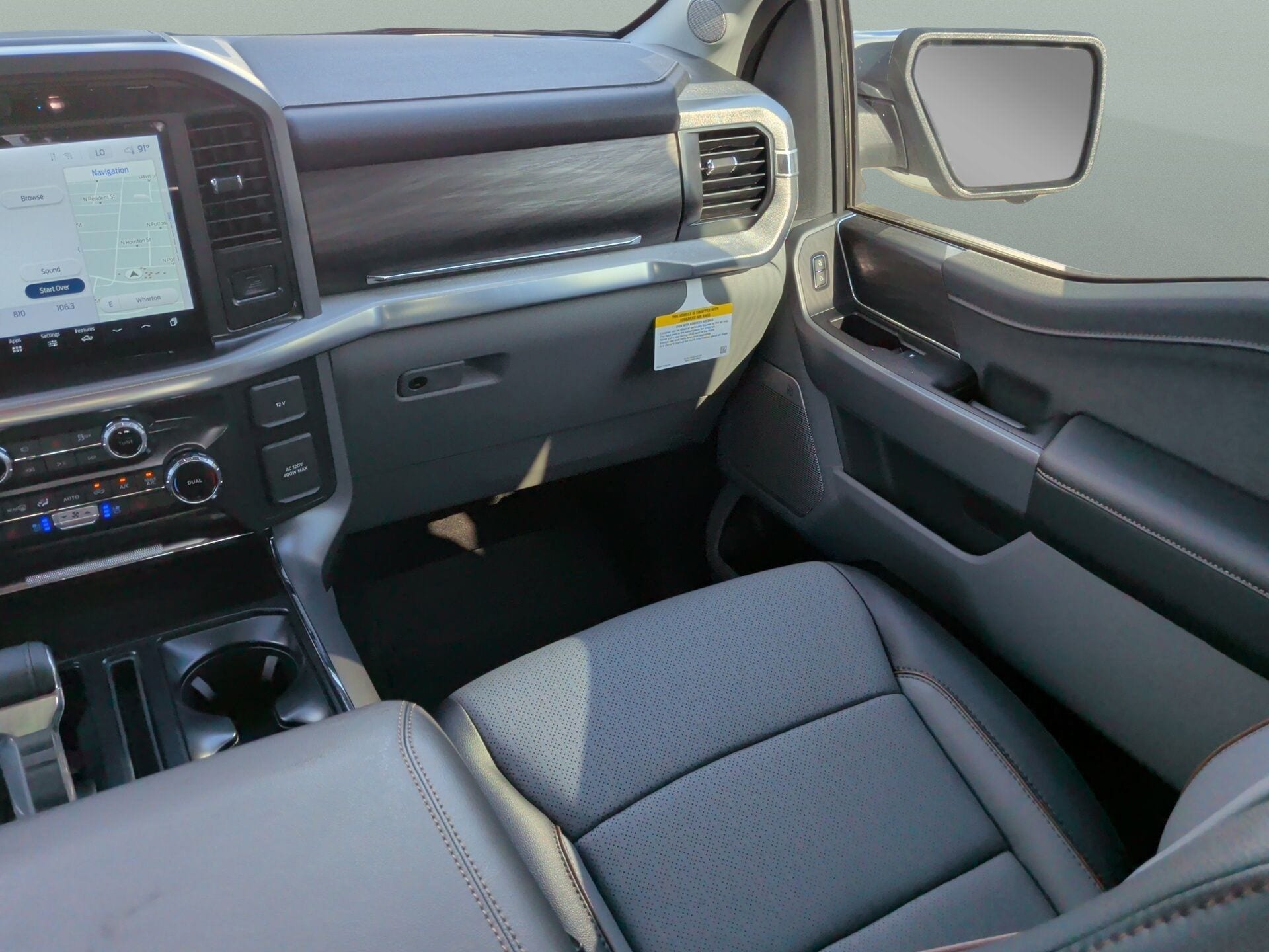 2026 Ford F-150 Lariat - Photo 14