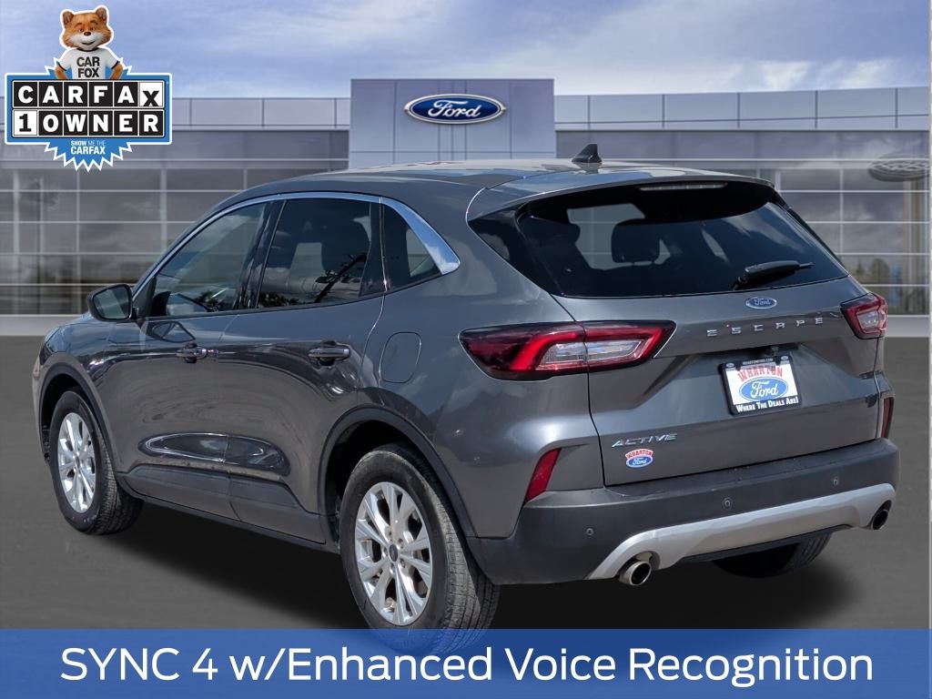 2023 Ford Escape Active photo 3