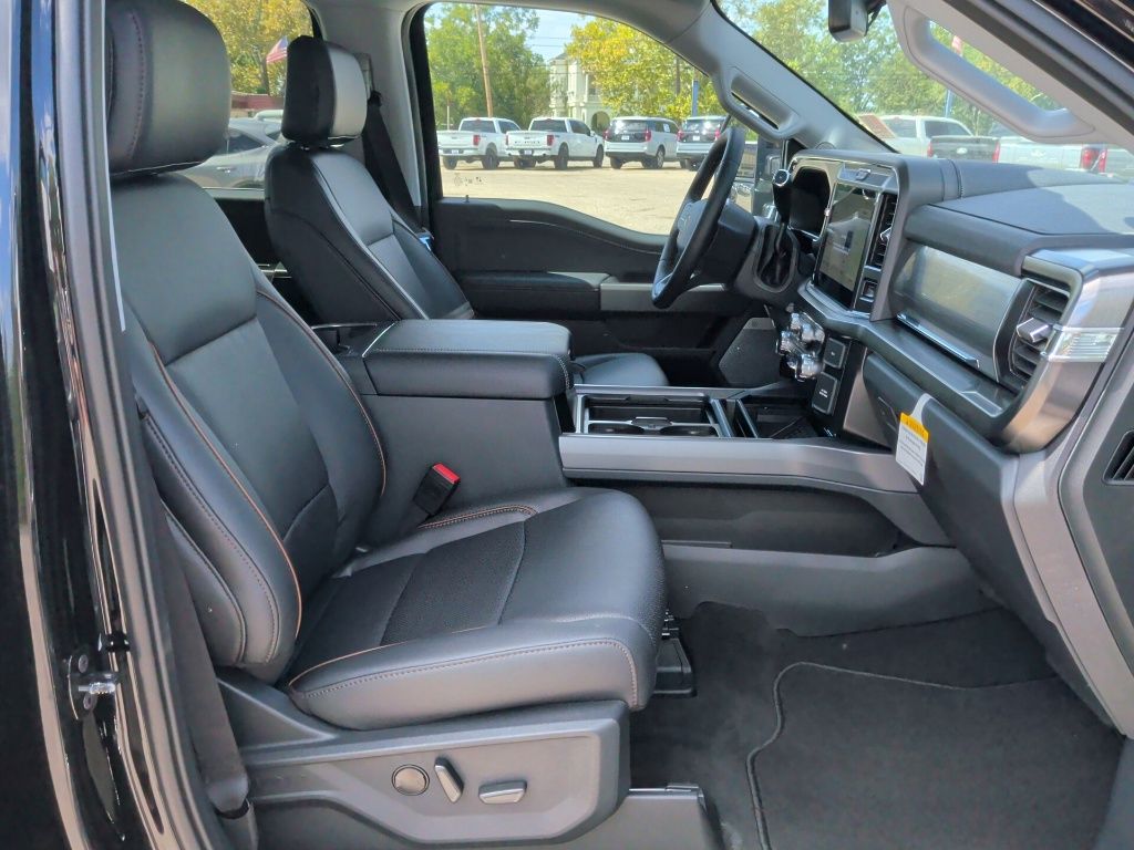 2026 Ford F-250 Super Duty Lariat - Photo 17