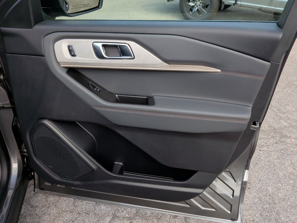 2026 Ford Explorer Active - Photo 20