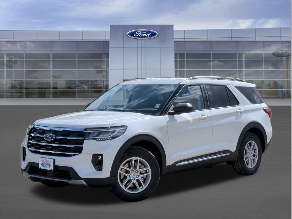 2025 Ford Explorer Active's photo