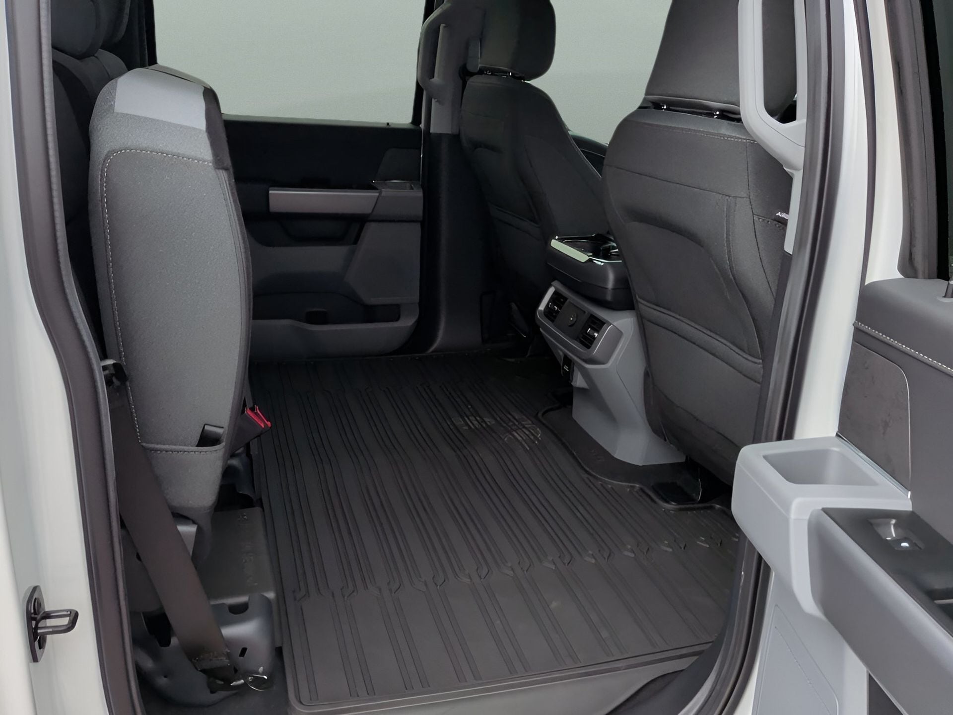 2026 Ford F-150 XLT - Photo 16