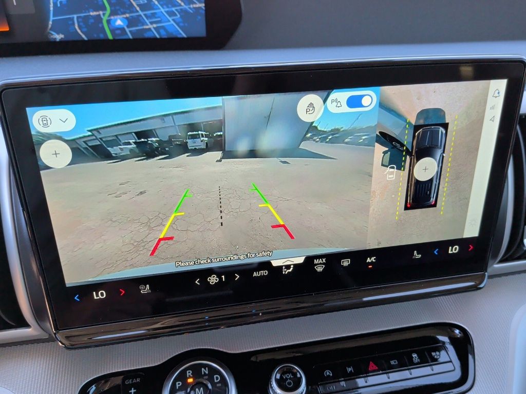 2025 Ford Expedition Active - Photo 31