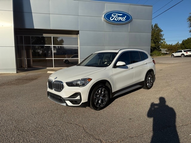 2022 BMW X1 28i