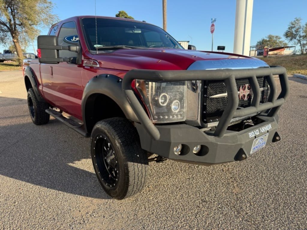 Used 2014 Ford F-250SD Lariat Truck