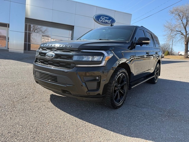 2023 Ford Expedition Limited 4X4's photo