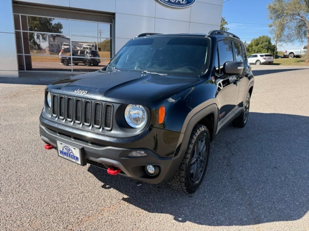 Used 2018 Jeep Renegade Trailhawk SUV