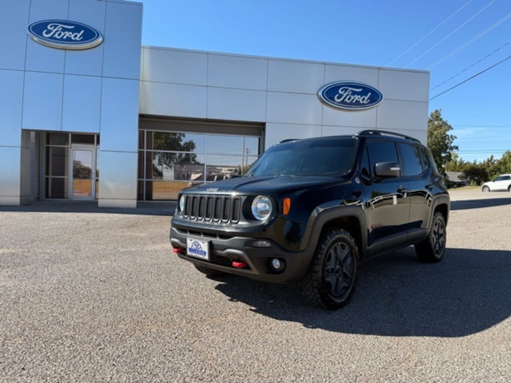 Used 2018 Jeep Renegade Trailhawk SUV