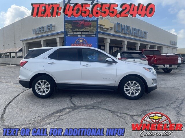 2020 Chevrolet Equinox LT photo 2