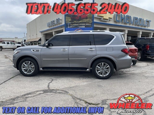 2021 Infiniti QX80 Luxe photo 3