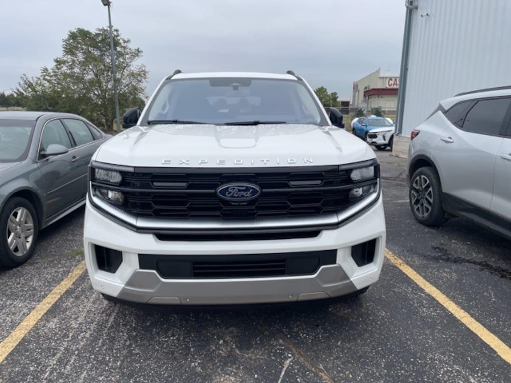 New 2025 Ford Expedition Max Platinum SUV