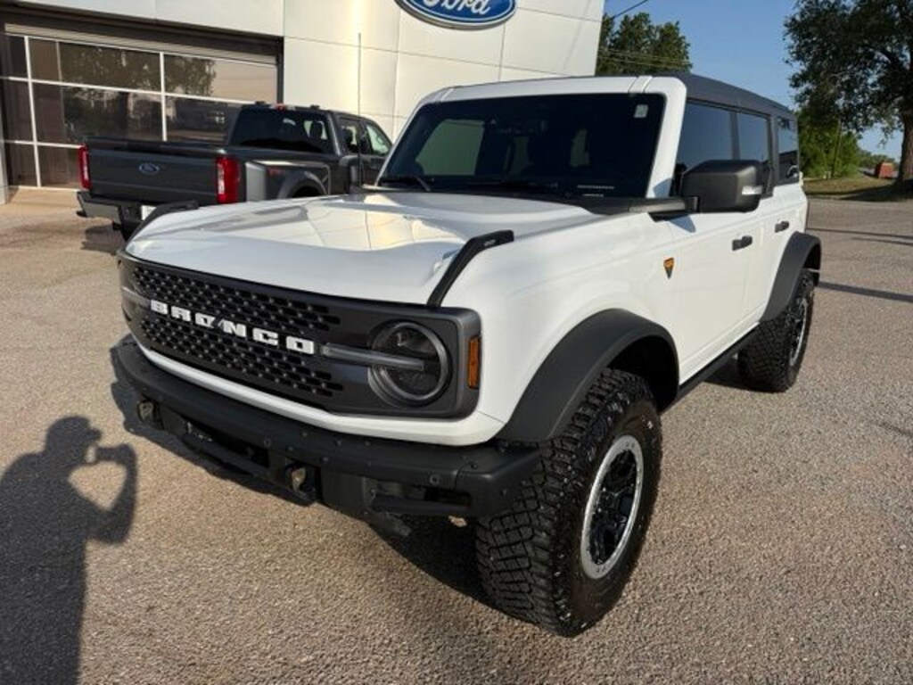 Used 2024 Ford Bronco Badlands SUV