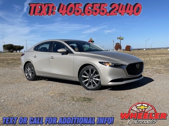 2025 Mazda Mazda3 Preferred's photo