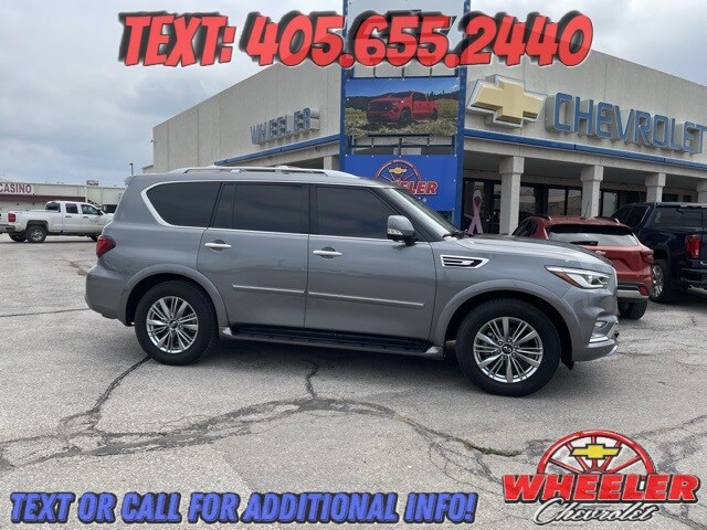 2021 Infiniti QX80 Luxe photo 2