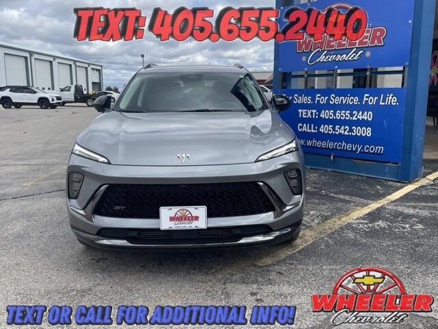 2025 Buick Envision Sport Touring photo 4