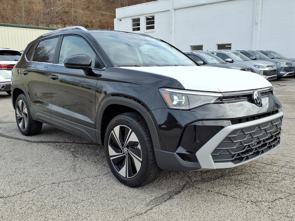 New 2026 Volkswagen Taos 1.5T SE SUV