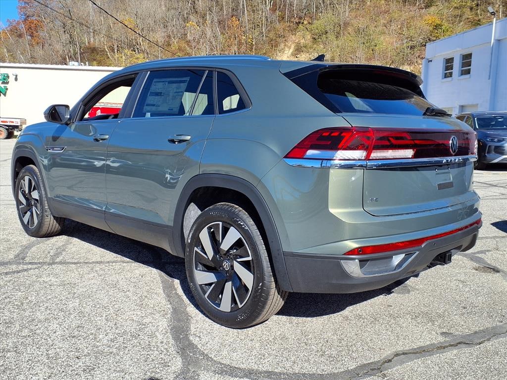 New 2026 Volkswagen Atlas Cross Sport 2.0T SE w/Technology SUV