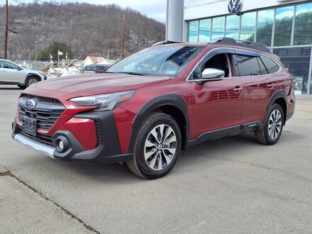2025 Subaru Outback Touring AWD Touring  Crossover