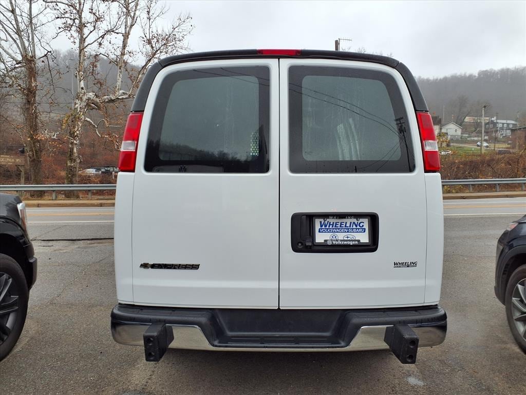 Used 2024 Chevrolet Express 2500 2500 Cargo Van