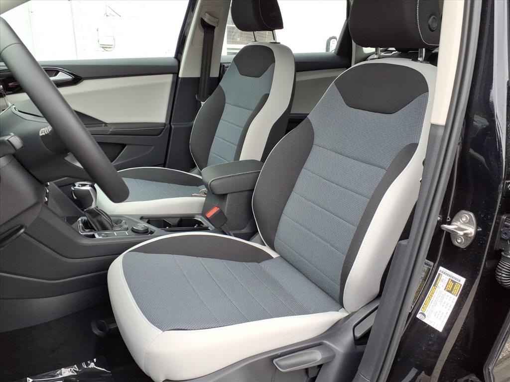 New 2026 Volkswagen Taos 1.5T S SUV