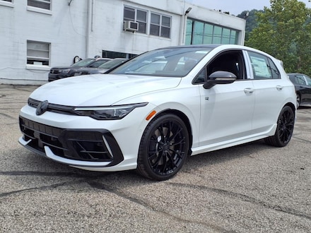 2025 Volkswagen Golf R 2.0T Black Edition Hatchback