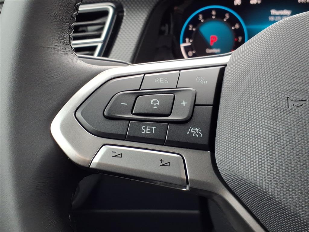 2026 Volkswagen Atlas Cross Sport SEL Premium R-LINE - Photo 10