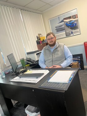 Staff member David Weaver Jr from ID_b29b006c6f6f