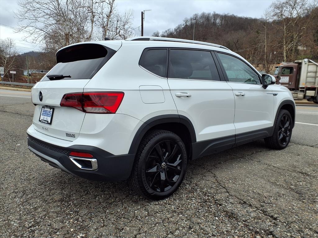 Used 2024 Volkswagen Taos SE SE SUV