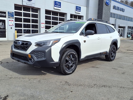 2025 Subaru Outback Wilderness AWD Wilderness  Crossover