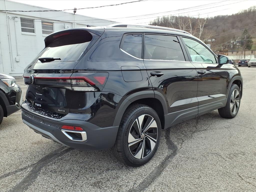 New 2026 Volkswagen Taos 1.5T SE SUV