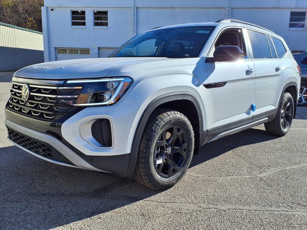 New 2026 Volkswagen Atlas 2.0T Peak Edition SUV