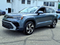 2025 Volkswagen Taos 1.5T SE SUV