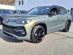 2026 Volkswagen Tiguan 2.0T SE R-Line Black SUV