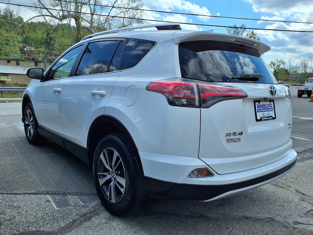 Used 2016 Toyota RAV4 XLE AWD XLE SUV