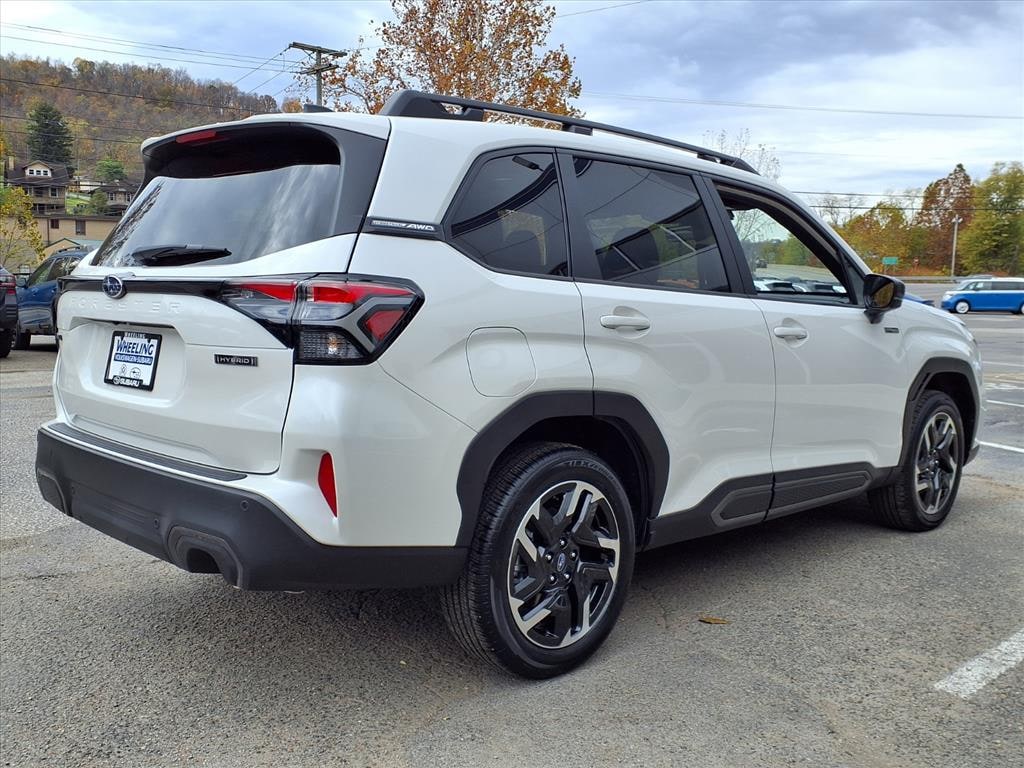 New 2025 Subaru Forester Hybrid Limited SUV